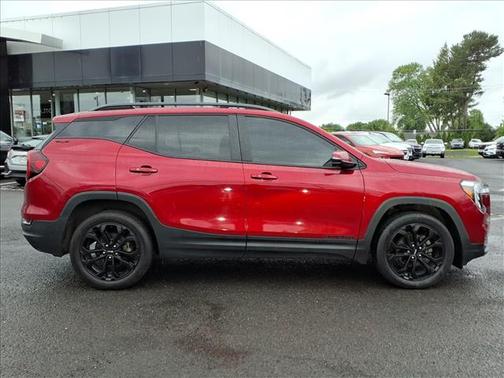 Cayenne Red Tintcoat 2022 GMC Terrain SLE