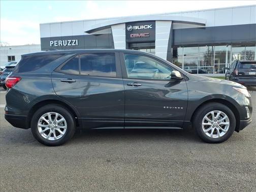 2021 Chevrolet Equinox LS