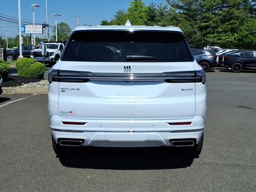 Iridescent White Tricoat 2026 Buick Enclave Avenir FWD