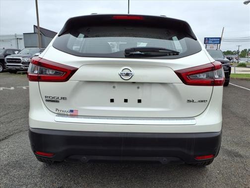 2020 Nissan Rogue Sport SL