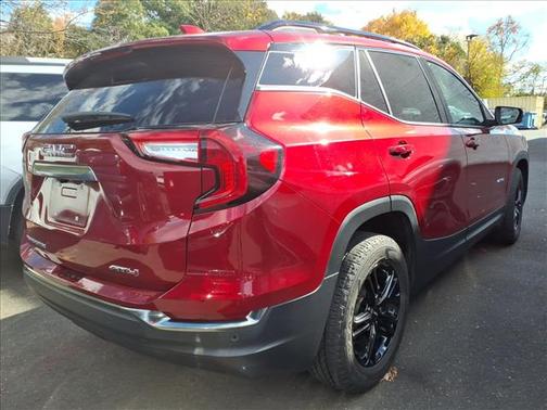 2022 GMC Terrain AWD AT4