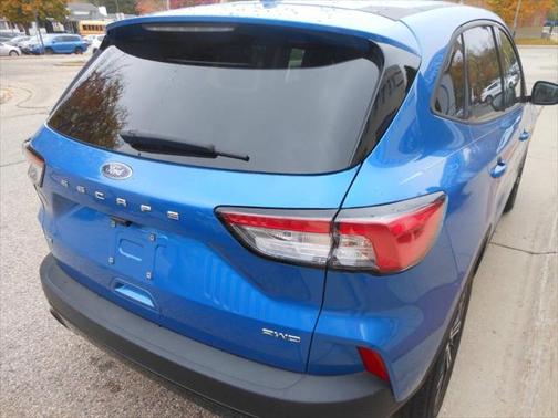 2021 Ford Escape SE