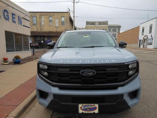 2025 Ford Expedition Max Active 4x4