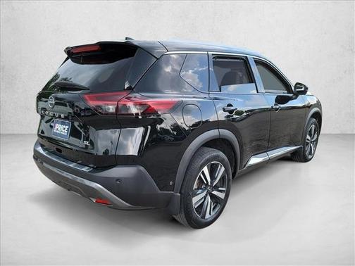 Super Black 2023 Nissan Rogue SL