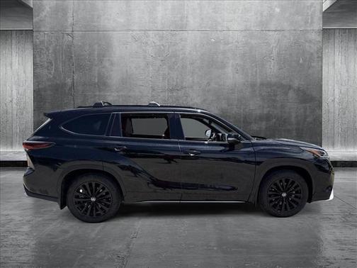 2024 Toyota Highlander XSE