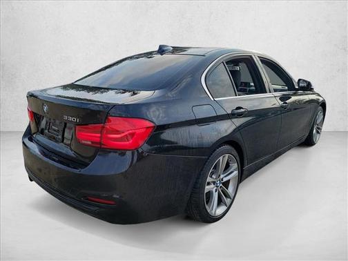 2018 BMW 330 330i