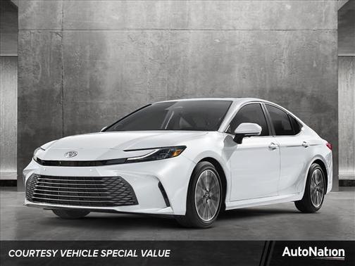 2025 Toyota Camry XLE