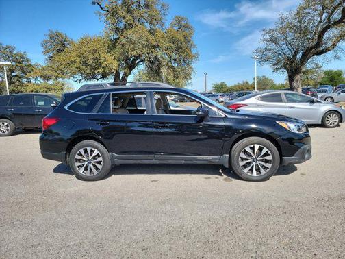 Crystal Black Silica 2015 Subaru Outback 2.5i Limited