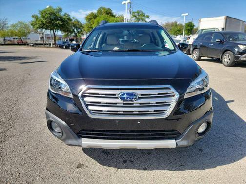 Crystal Black Silica 2015 Subaru Outback 2.5i Limited