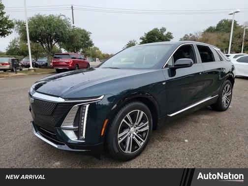 2024 Cadillac LYRIQ Luxury