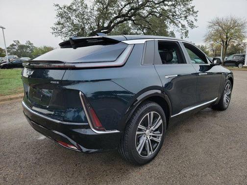 2024 Cadillac LYRIQ Luxury