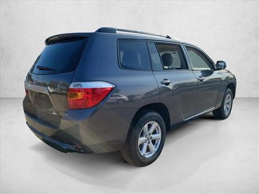 2010 Toyota Highlander SE
