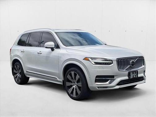 2023 Volvo XC90 B6 Ultimate 7-Seater
