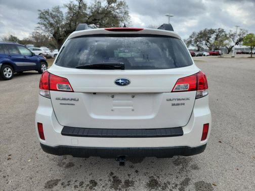 2013 Subaru Outback 3.6R Limited
