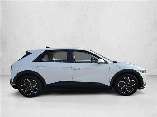 2022 Hyundai IONIQ 5 SEL