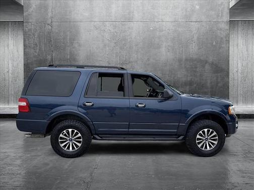 2017 Ford Expedition XLT