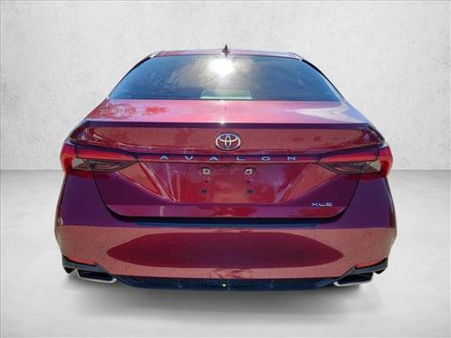 2020 Toyota Avalon XLE