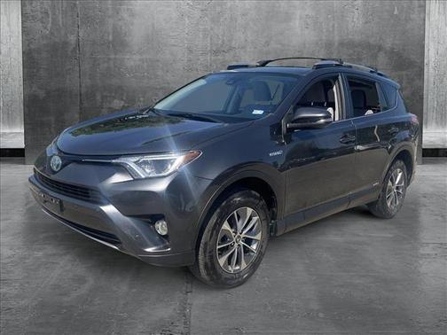 2017 Toyota RAV4 Hybrid XLE