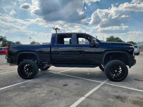 2025 Chevrolet Silverado 2500 LT