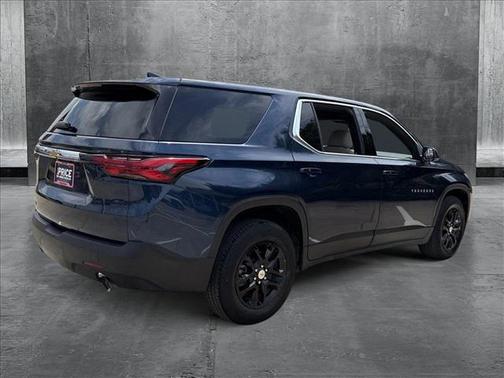2023 Chevrolet Traverse LS