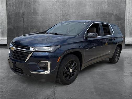 2023 Chevrolet Traverse LS