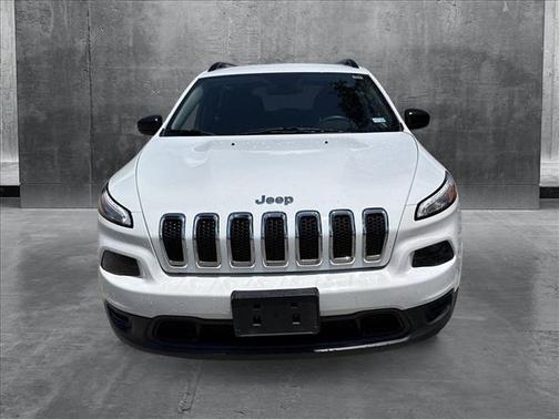 2017 Jeep Cherokee Sport