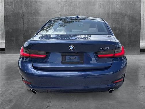 2021 BMW 330 330i