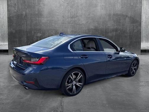 2021 BMW 330 330i