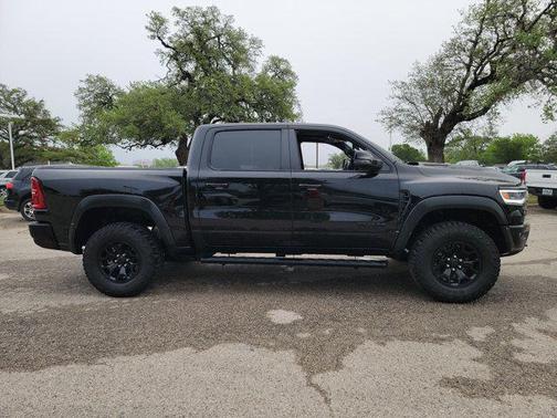 2025 RAM 1500 RHO Crew Cab 4x4 5'7' Box