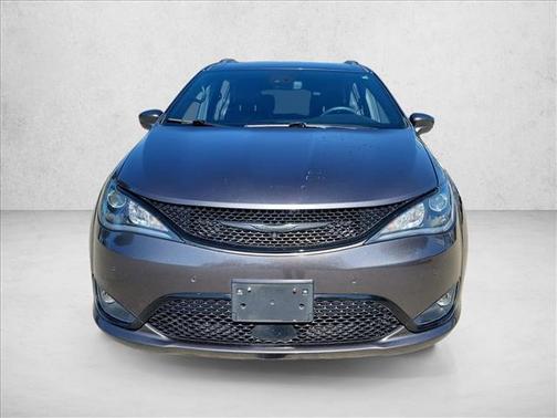 2020 Chrysler Pacifica L