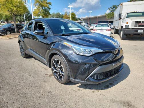 2021 Toyota C-HR XLE