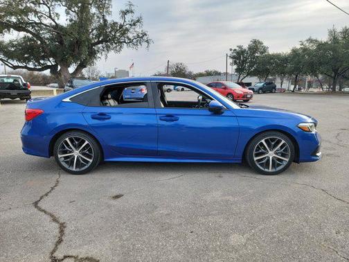 2022 Honda Civic Touring