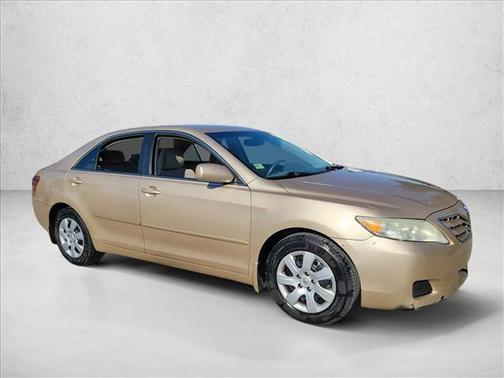 2010 Toyota Camry LE