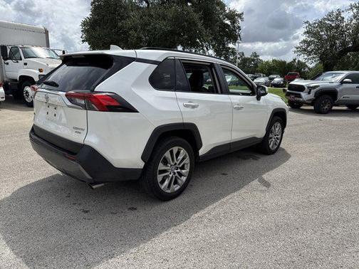 2021 Toyota RAV4 Limited