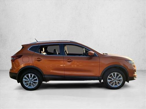 2021 Nissan Rogue Sport SV