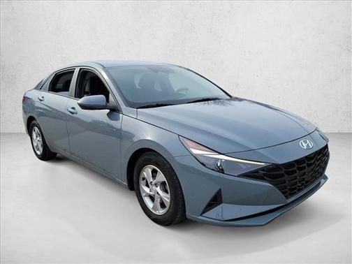 2023 Hyundai ELANTRA SE