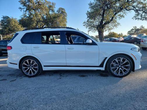 2019 BMW X7 xDrive40i