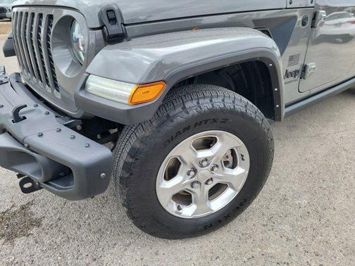 2021 Jeep Gladiator Freedom 4x4