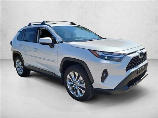 Wind Chill Pearl 2025 Toyota RAV4 XLE Premium