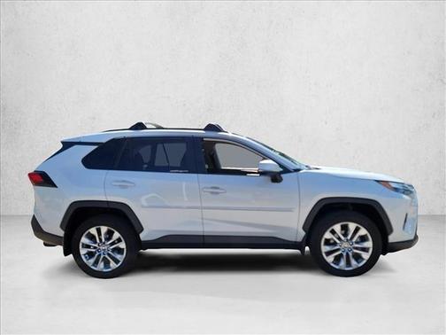 Wind Chill Pearl 2025 Toyota RAV4 XLE Premium