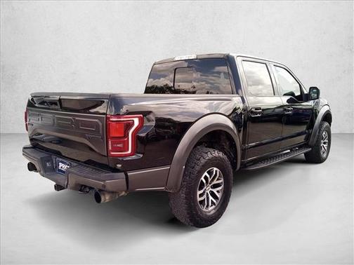 Ruby Red Metallic Tinted Clearcoat 2017 Ford F-150 Raptor