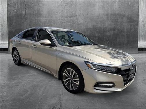 2019 Honda Accord Hybrid Touring