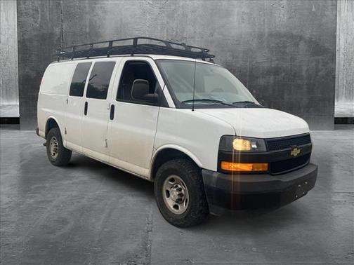 2020 Chevrolet Express 2500 RWD 2500 Regular Wheelbase WT