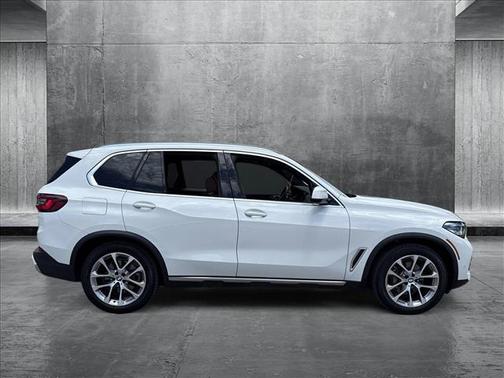 2022 BMW X5 sDrive40i
