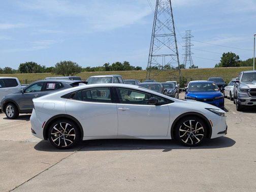 2023 Toyota Prius Prime XSE