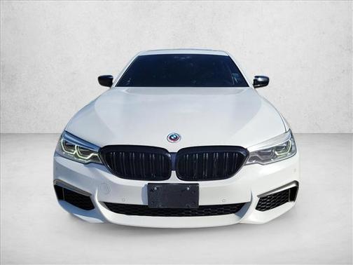Alpine White 2018 BMW M550 i Xdrive