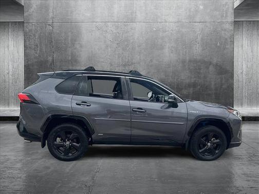 2021 Toyota RAV4 Hybrid SE