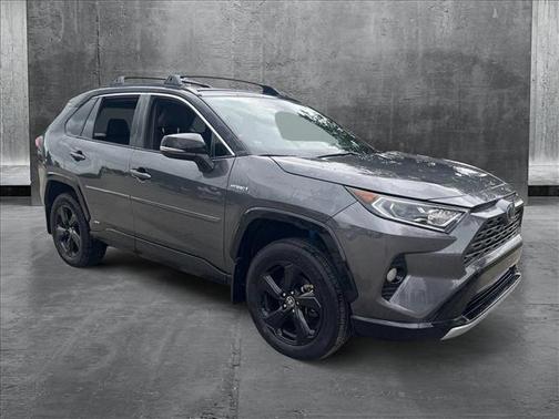 2021 Toyota RAV4 Hybrid SE
