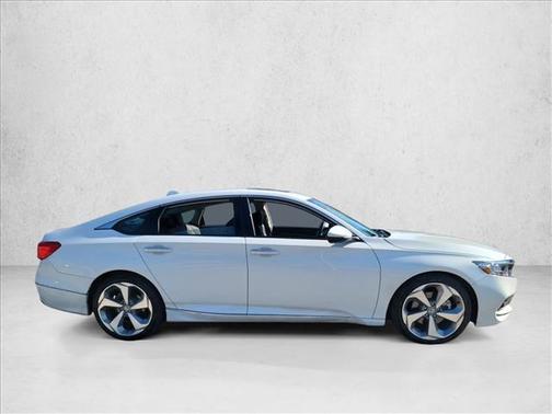 2018 Honda Accord Touring 2.0T