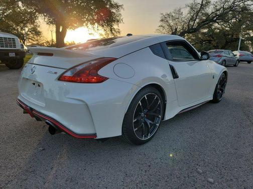 2020 Nissan 370Z NISMO